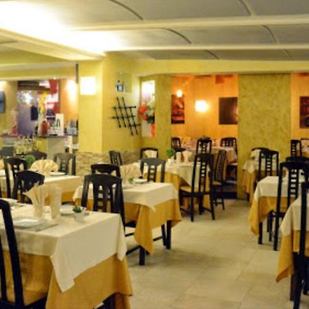 Miriam Guesthouse Рим Экстерьер фото